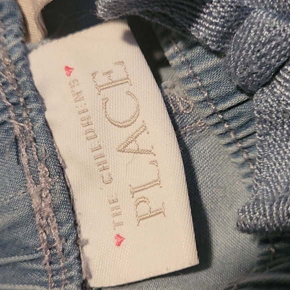 ✨️3/$10✨️ The Children's Place 5T kids unisex pants - Picture 3 of 4